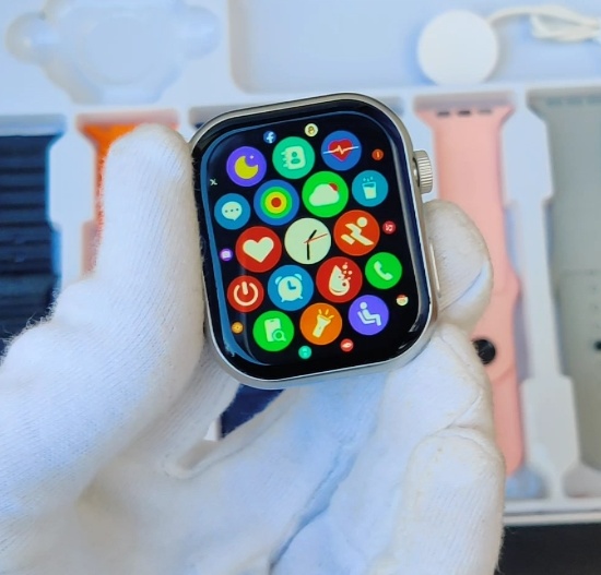 Series 10 amoled display 7in1